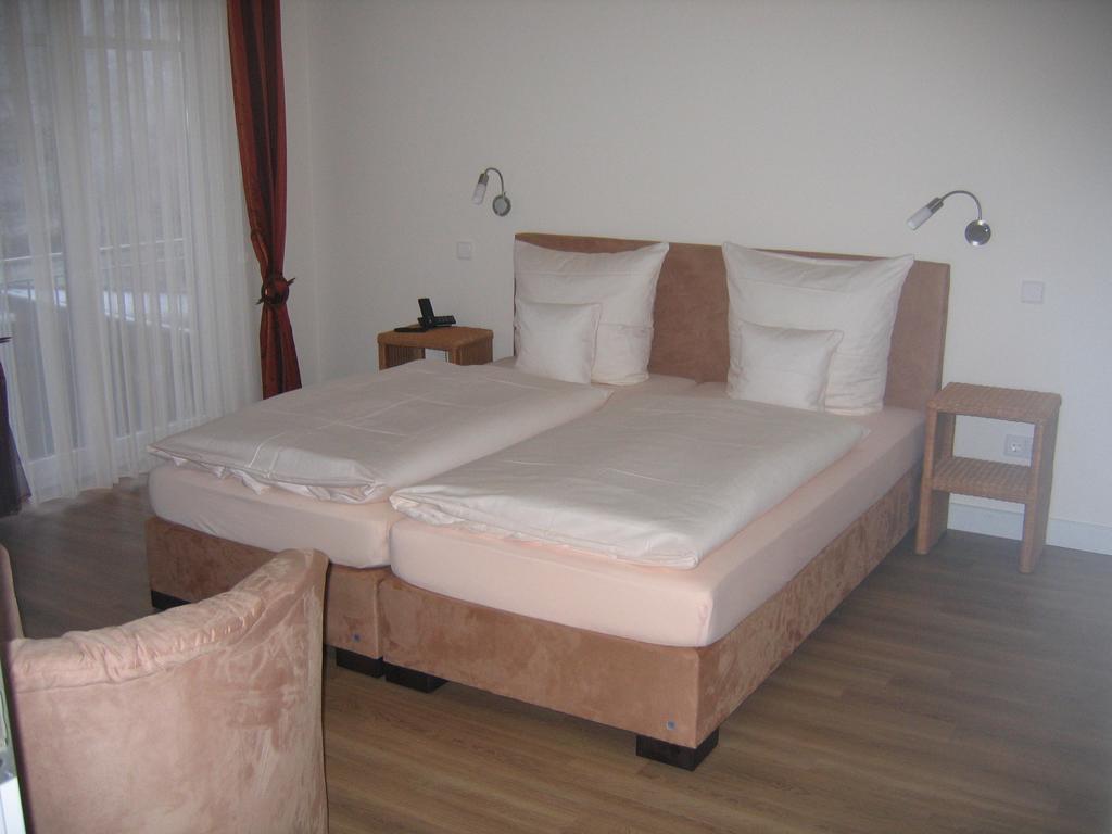 Gaestehaus Oswald Forst an der Weinstrasse Room photo